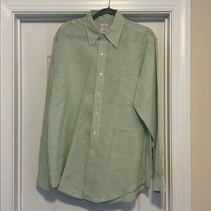 Brooks Brothers Light Green 100% Linen Casual Button-Down Shirt, size M